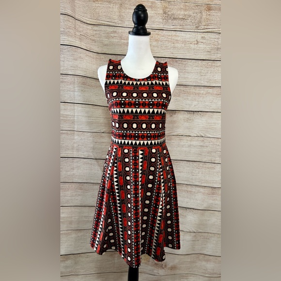 H&M red black brown fit and flare dress peep back sleeveless small aztec tribal - Picture 1 of 7